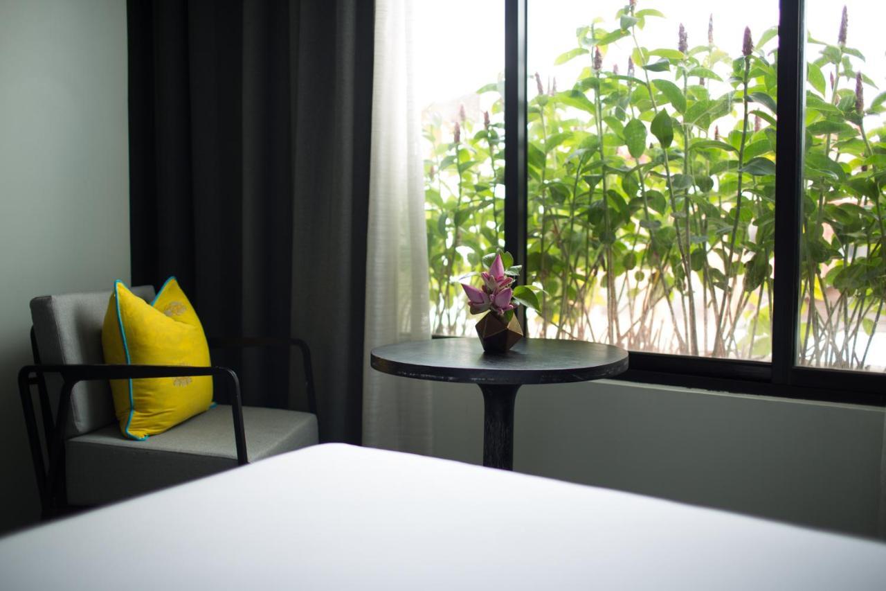 มนธารา อังกอร์ เรสซิเดนซ์ Hotel เสียมราฐ ภายนอก รูปภาพ