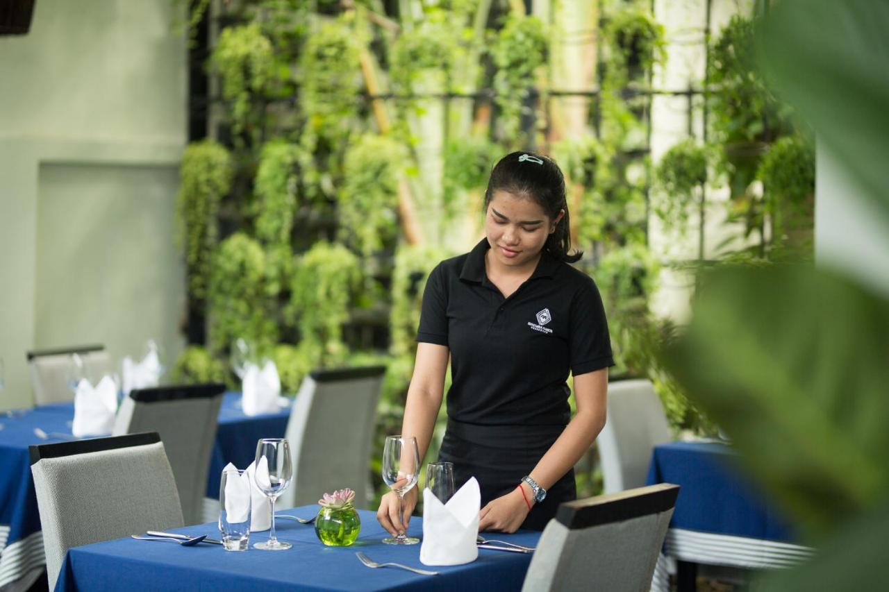 มนธารา อังกอร์ เรสซิเดนซ์ Hotel เสียมราฐ ภายนอก รูปภาพ